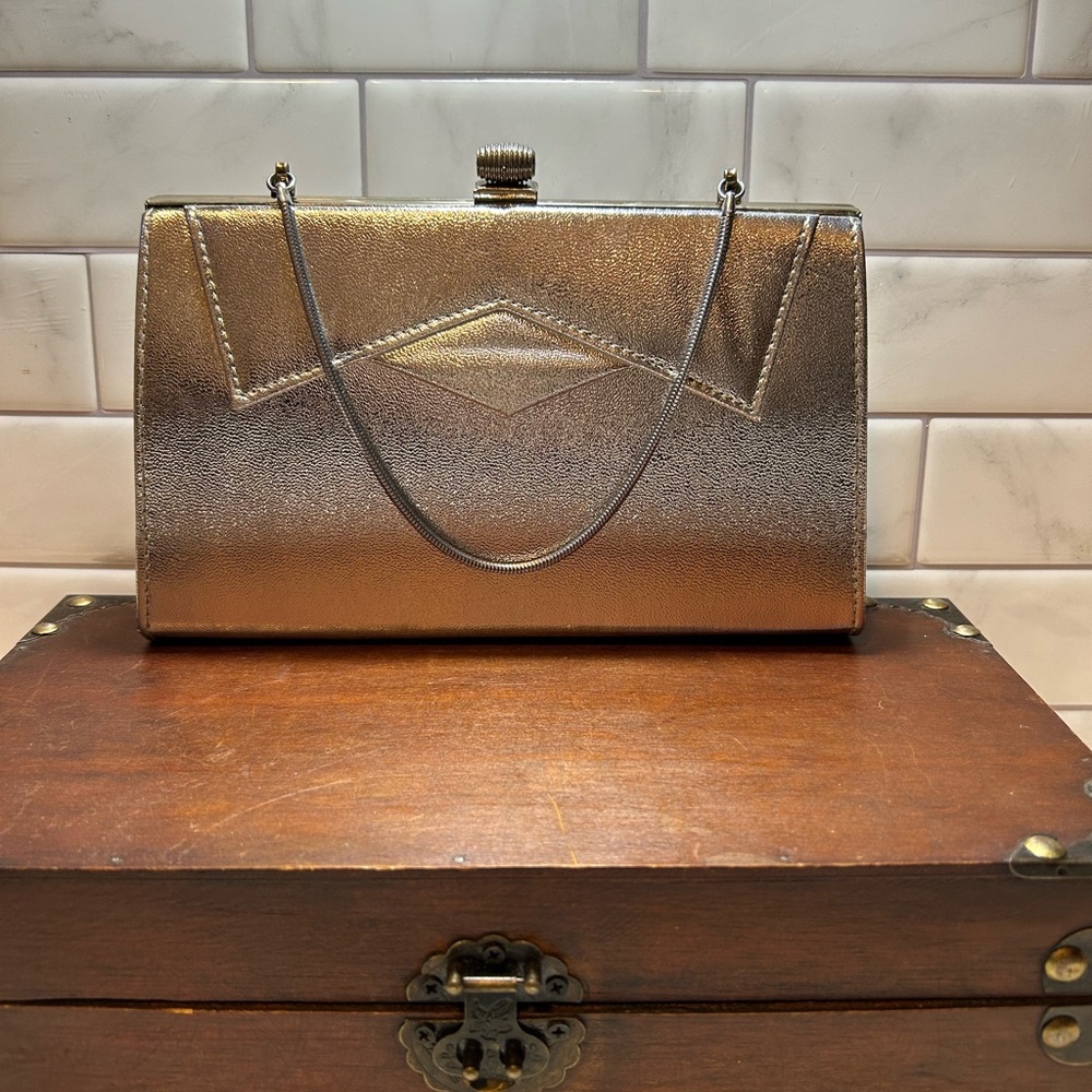 Elegant Vintage Clutch Bag Change Purse with evening gown gloves
